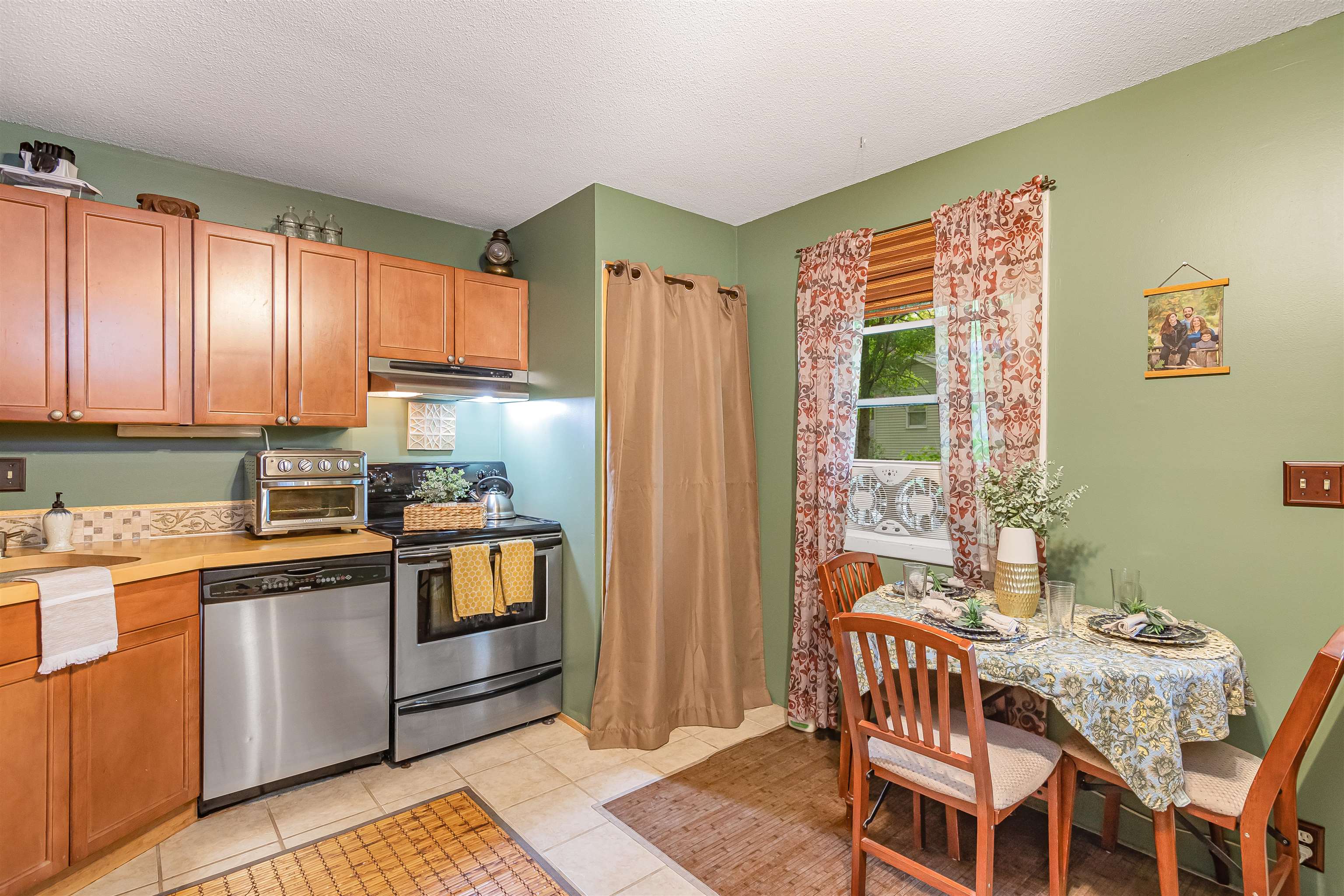 78 Sand Hill Road, Unit 30 Essex, VT 05452 - Photo 15 of 36