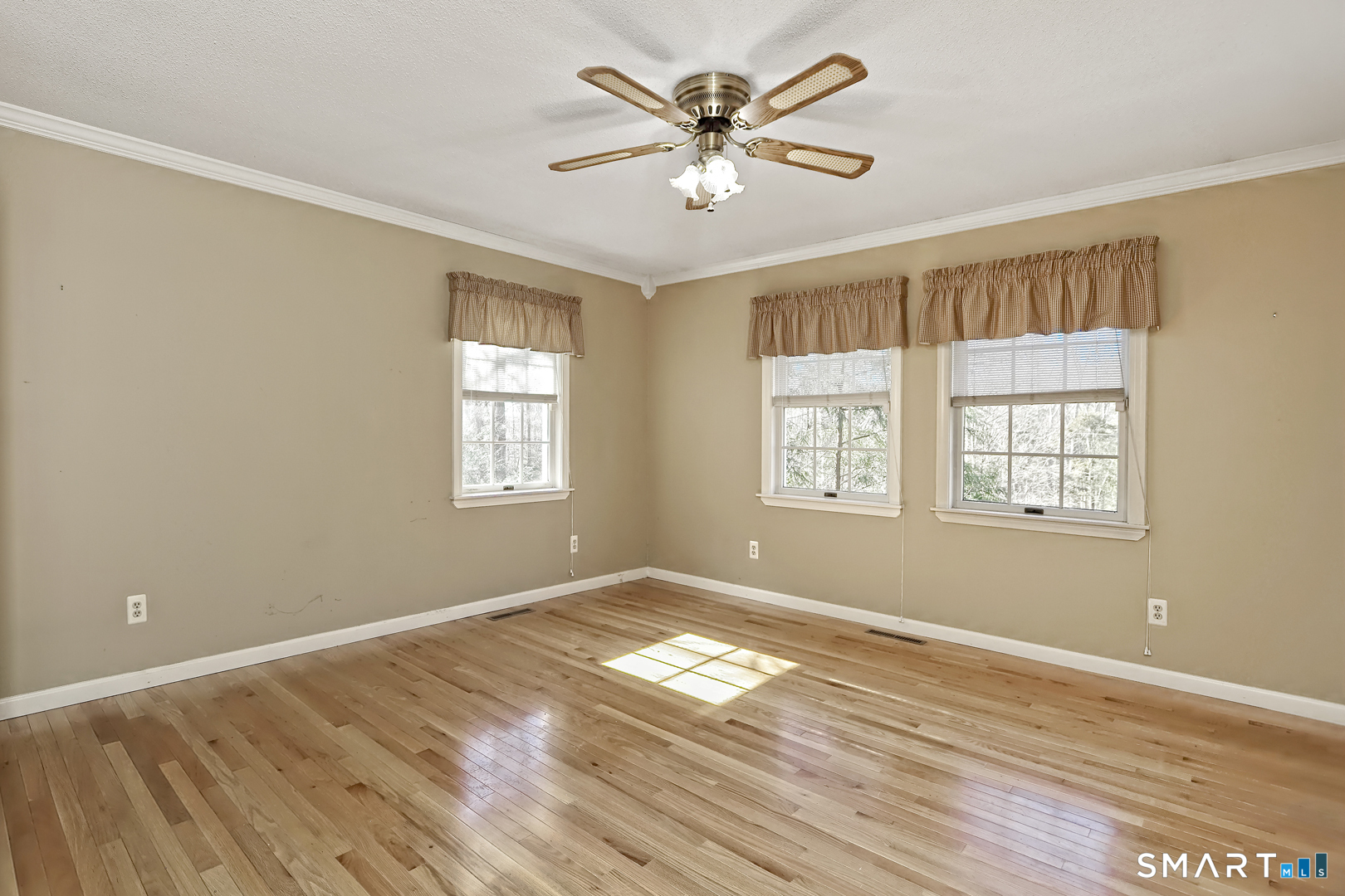 43 Squantuck Road Seymour, CT 06483 - Photo 25 of 35