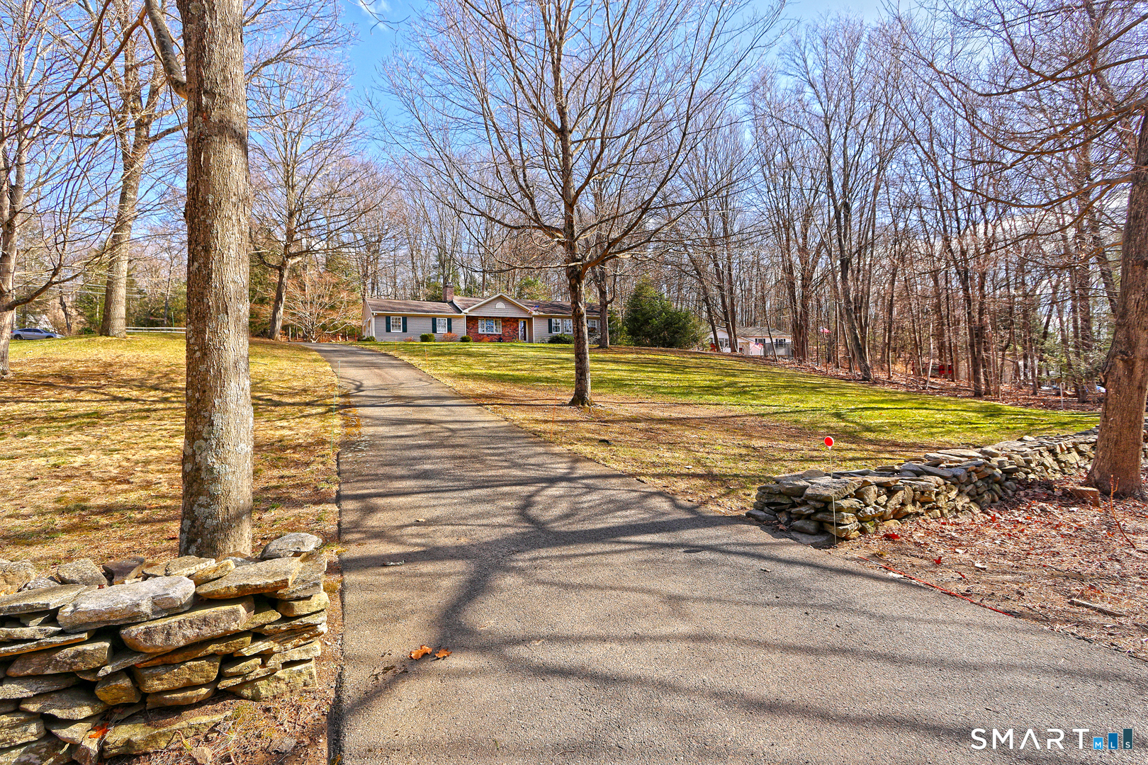 43 Squantuck Road Seymour, CT 06483 - Photo 7 of 35