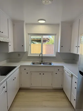 $4,700 | 4382 Mount Putman Avenue, San Diego, CA 92117