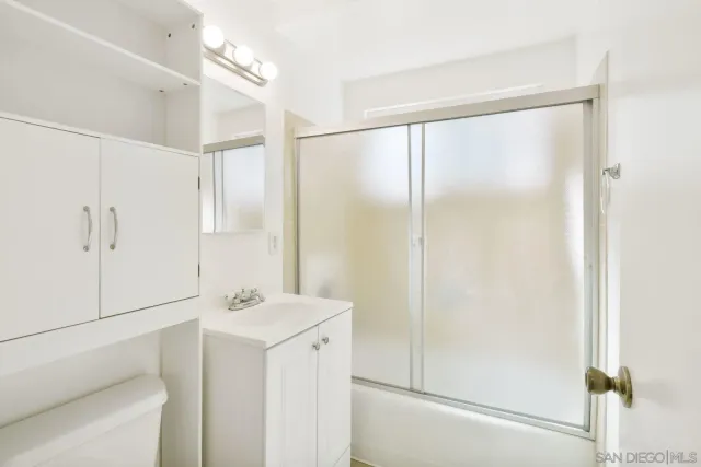 $4,700 | 4382 Mount Putman Avenue, San Diego, CA 92117