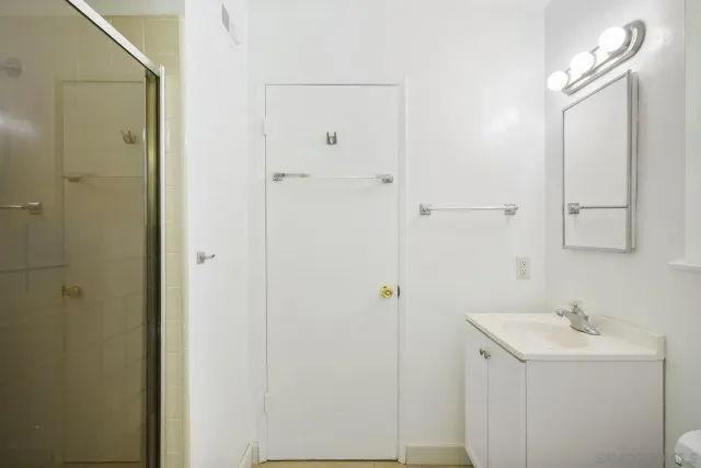 $4,700 | 4382 Mount Putman Avenue, San Diego, CA 92117