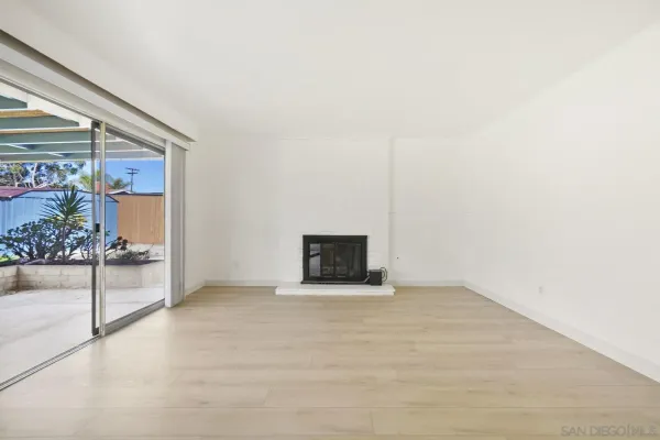 $4,700 | 4382 Mount Putman Avenue, San Diego, CA 92117