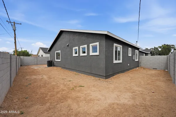 $725,000 | 454 South Pioneer, Mesa, AZ 85204