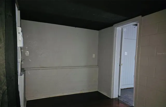 $1,150 | 8010 Southeast Us Highway, Unit 2A, Hawthorne, FL 32640