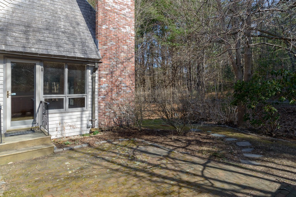 12 Phillips Pond Road, Unit 12 Natick, MA 01760 - Photo 14 of 18