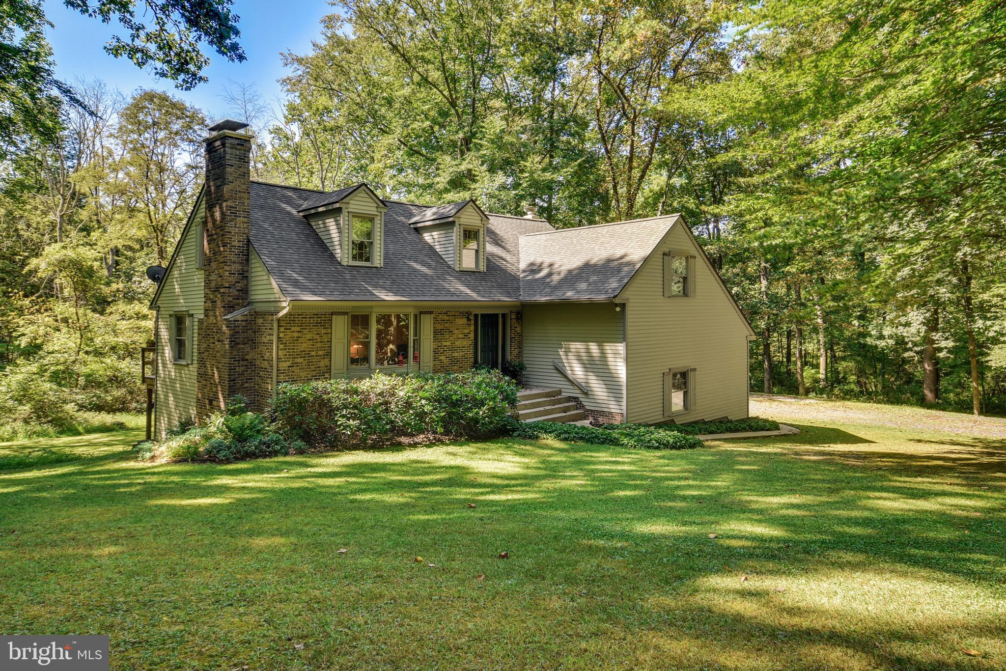 544 Coon Hollow Road Riegelsville, PA 18077 - Photo 1 of 24