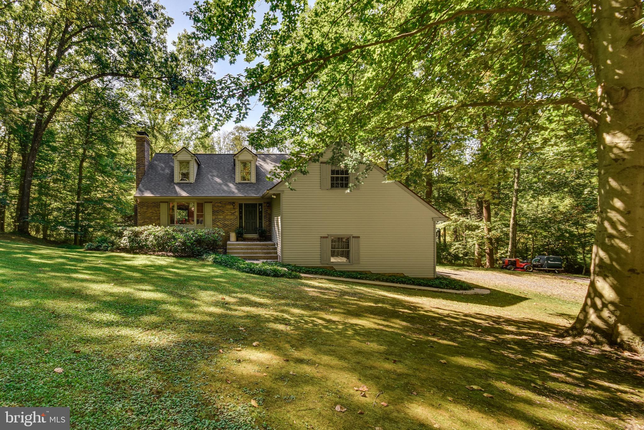 544 Coon Hollow Road Riegelsville, PA 18077 - Photo 2 of 24