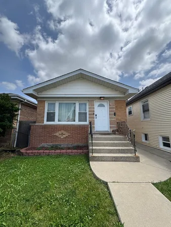 $2,650 | 5309 North Central Avenue, Unit 1, Chicago, IL 60630