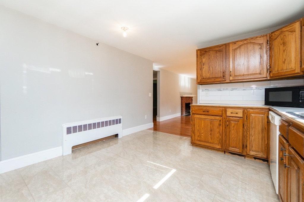 306 Paradise Road Swampscott, MA 01907 - Photo 12 of 40