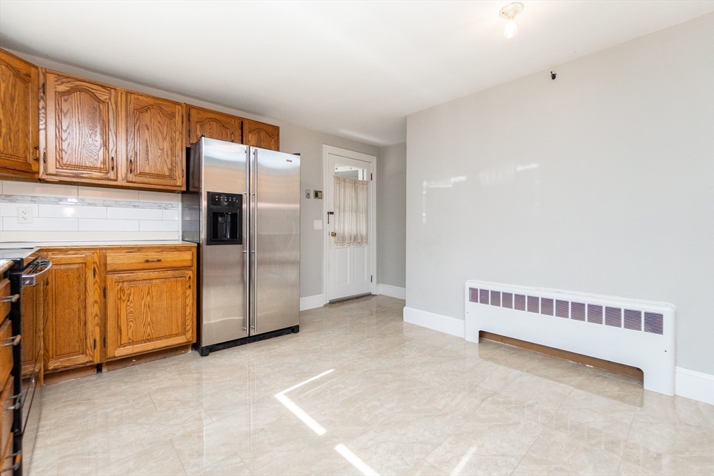 306 Paradise Road Swampscott, MA 01907 - Photo 13 of 40