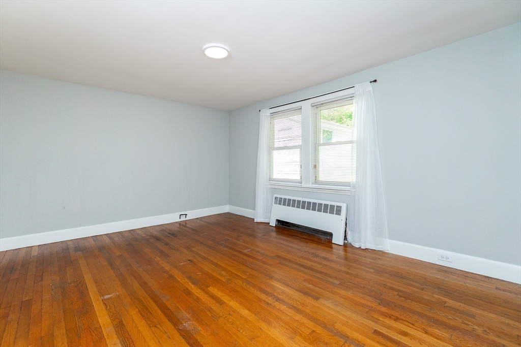 306 Paradise Road Swampscott, MA 01907 - Photo 18 of 40