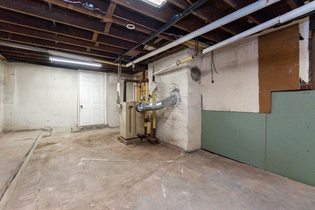 306 Paradise Road Swampscott, MA 01907 - Photo 29 of 40