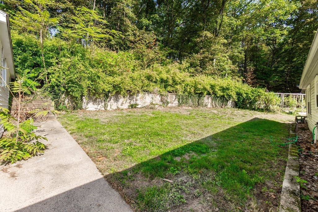 306 Paradise Road Swampscott, MA 01907 - Photo 34 of 40