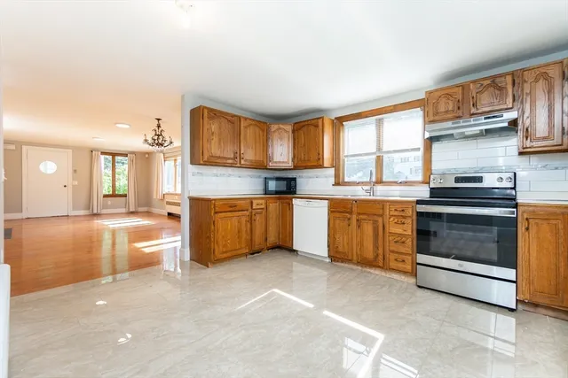 $629,900 | 306 Paradise Road, Swampscott, MA 01907