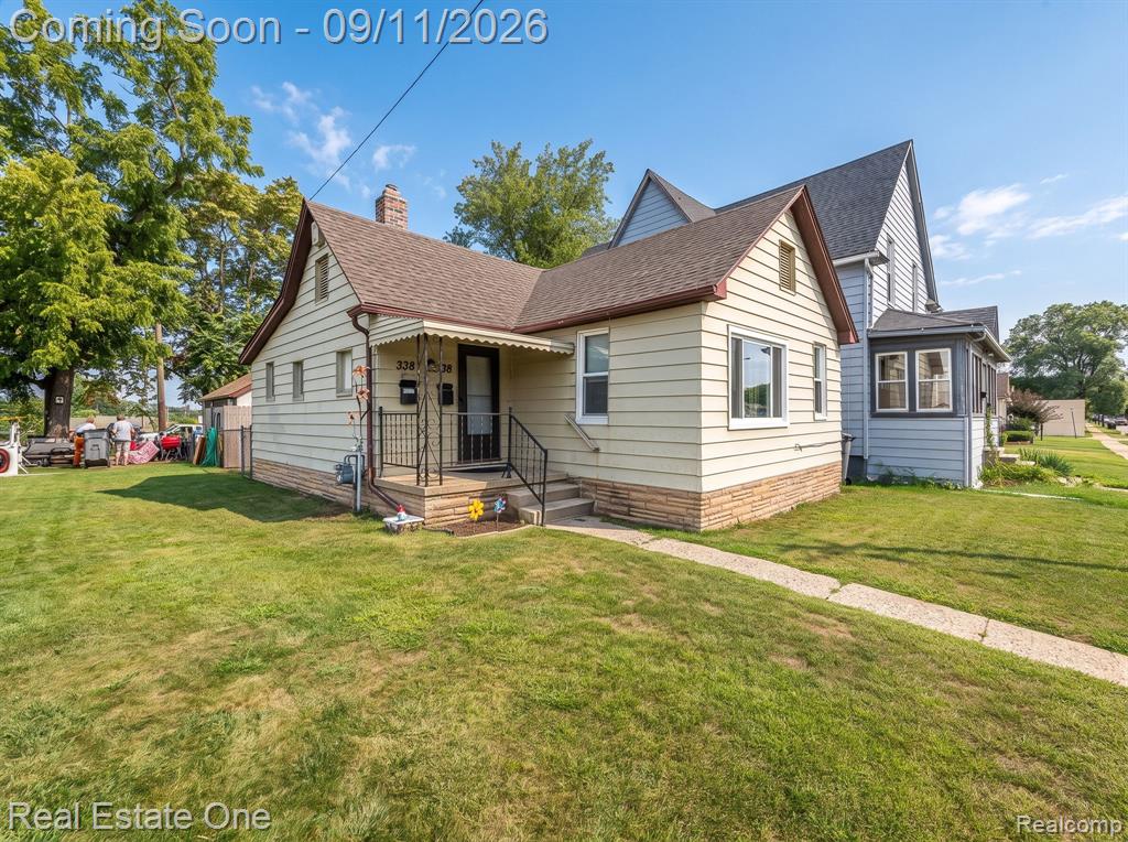 338 Goddard Road Wyandotte, MI 48192 - Photo 22 of 28 Gallery Image 22