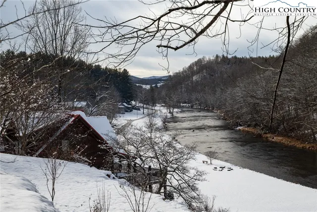 $2,960,000 | 53 Autumn Leaf Way, Crumpler, NC 28617