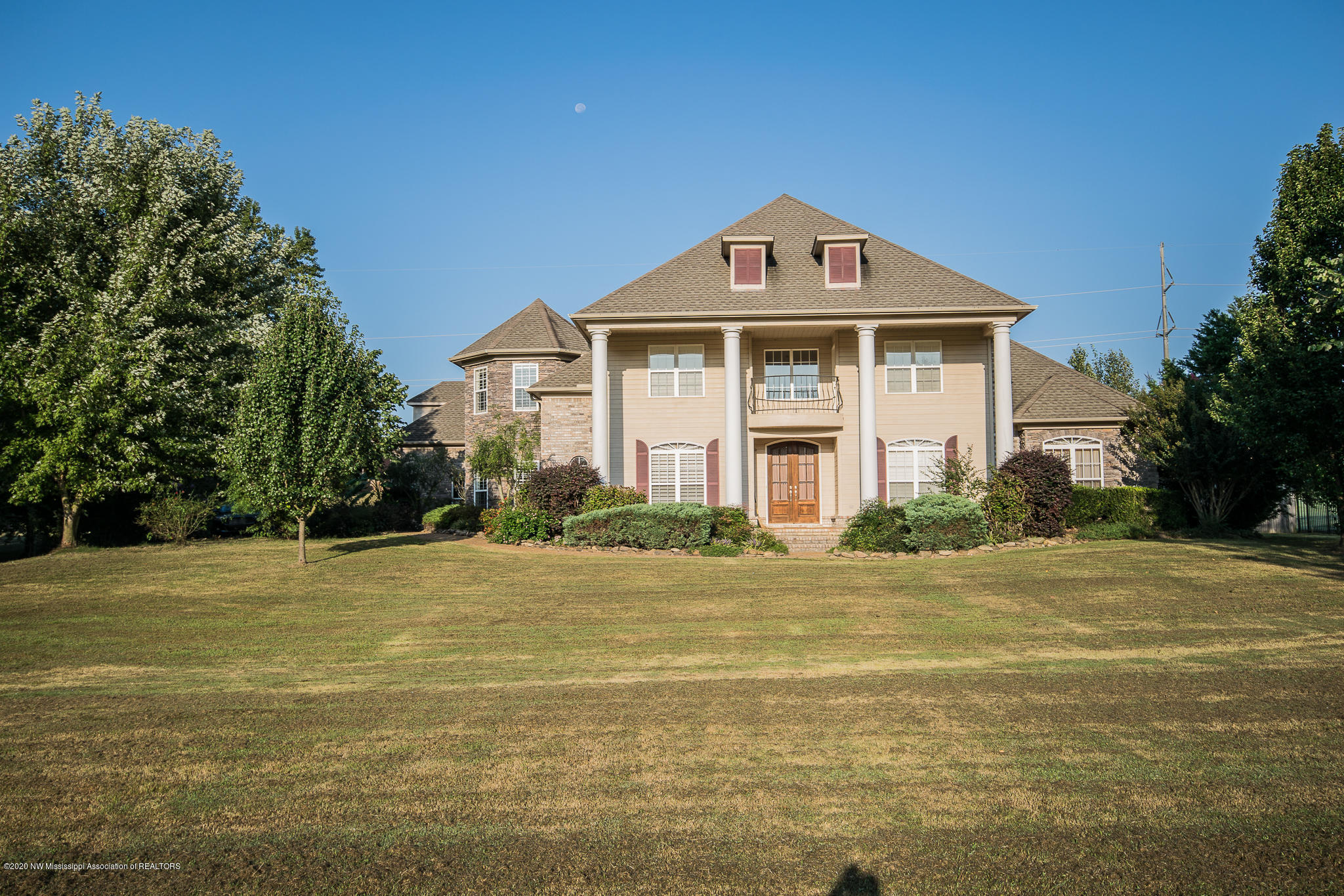 1560 Oak Crest Road Hernando, MS 38632 - Photo 2 of 59 DSC_0019-1