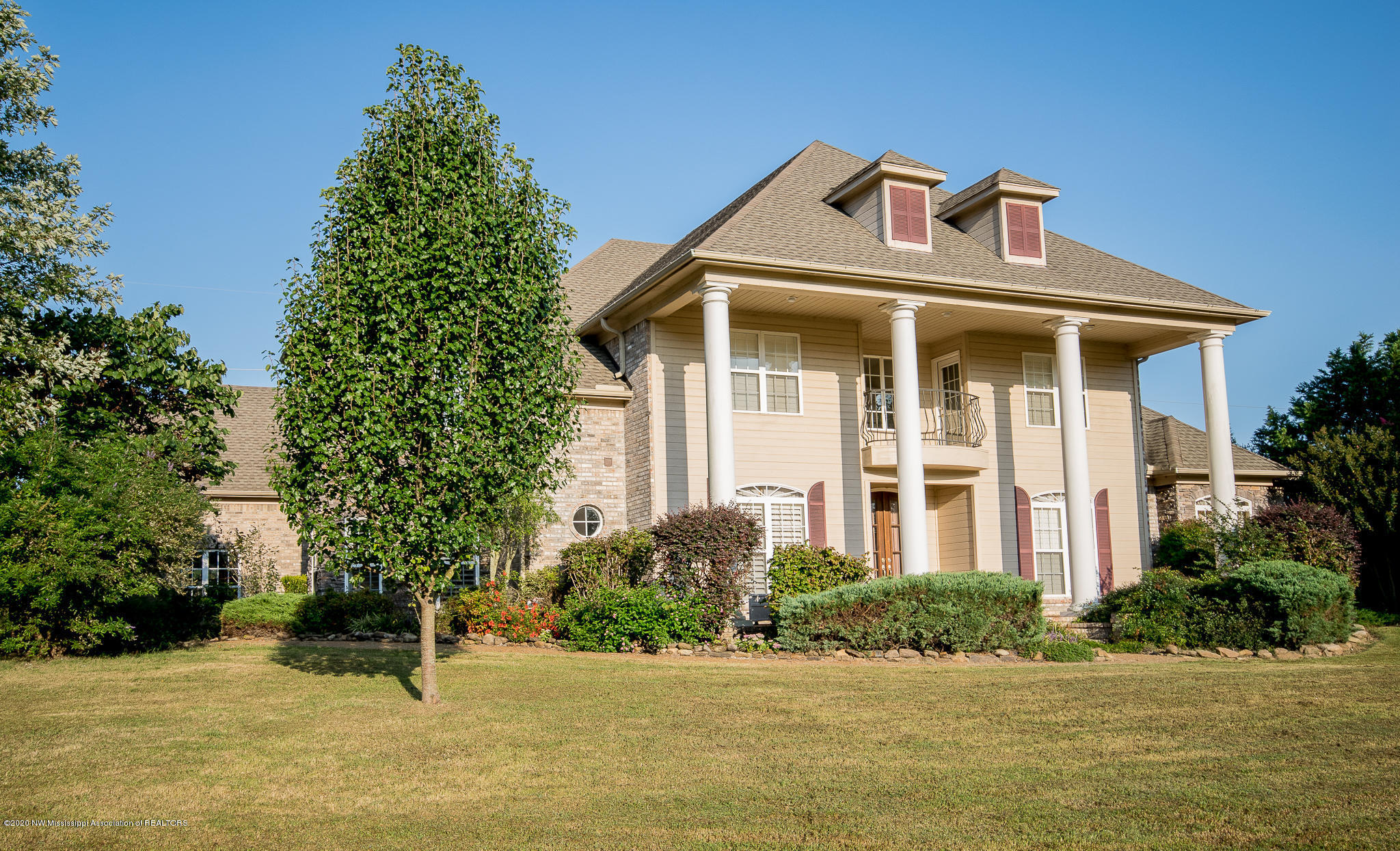 1560 Oak Crest Road Hernando, MS 38632 - Photo 3 of 59 DSC_0017-1