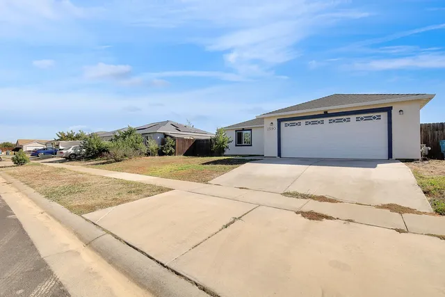 $379,000 | 2590 Jana Way, Marysville, CA 95901