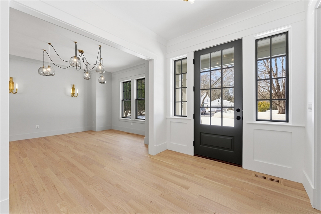 51 Revolutionary Road Concord, MA 01742 - Photo 2 of 36