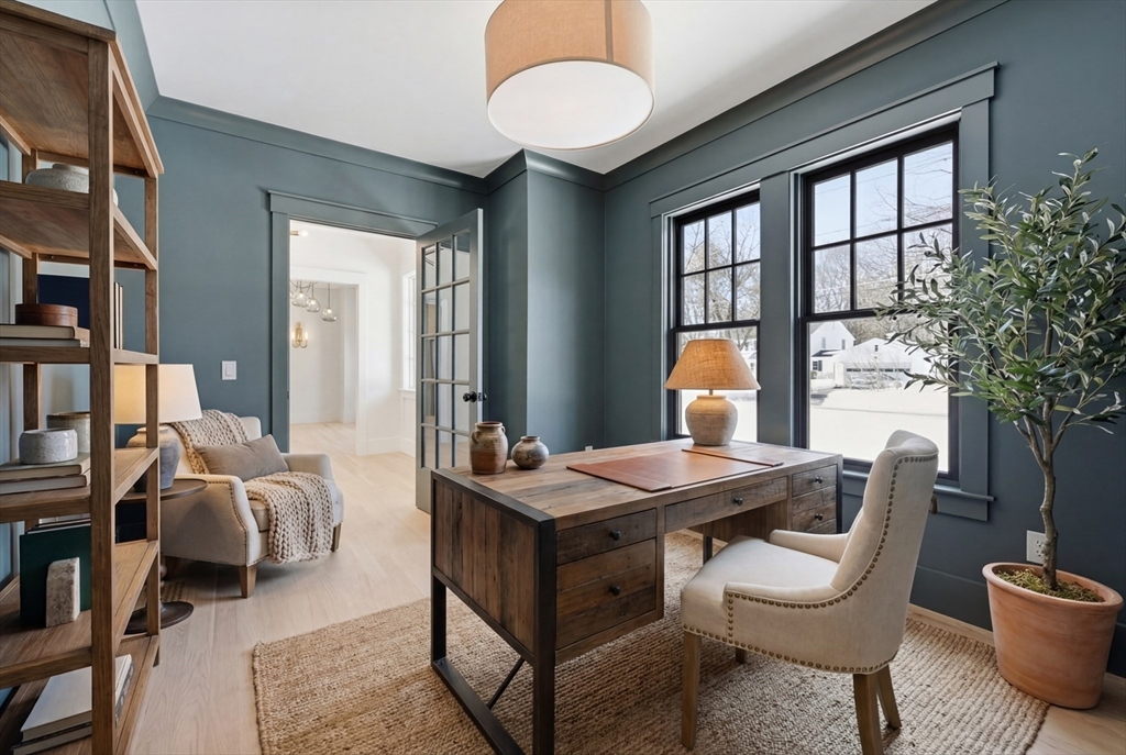 51 Revolutionary Road Concord, MA 01742 - Photo 6 of 36