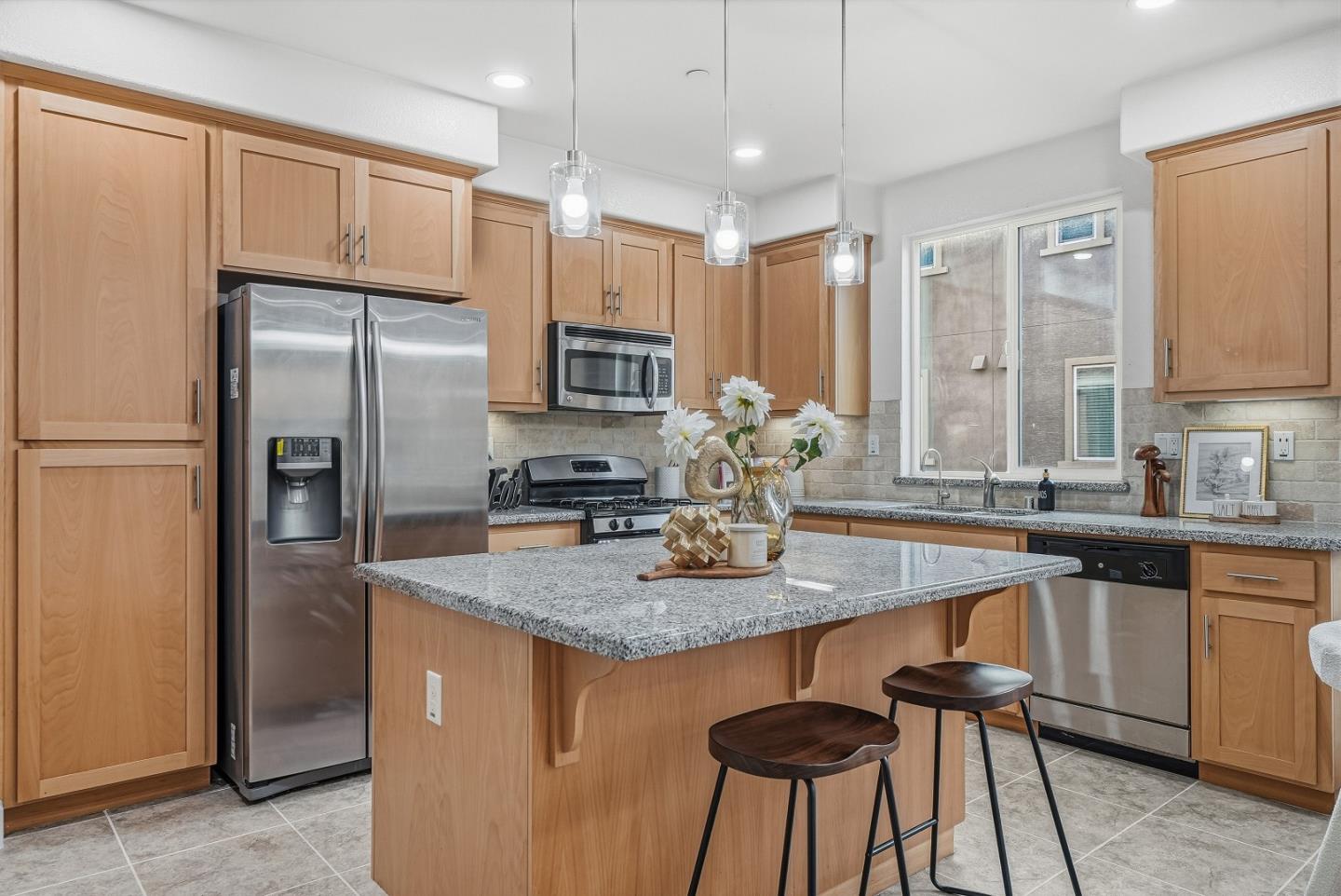 1796 Lee Way Milpitas, CA 95035 - Photo 9 of 35