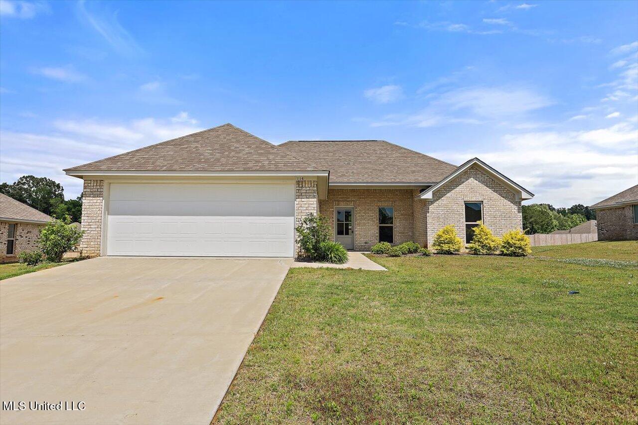 114 Bailey Cove Canton, MS 39046 - Photo 1 of 27 01-114 Bailey Cv