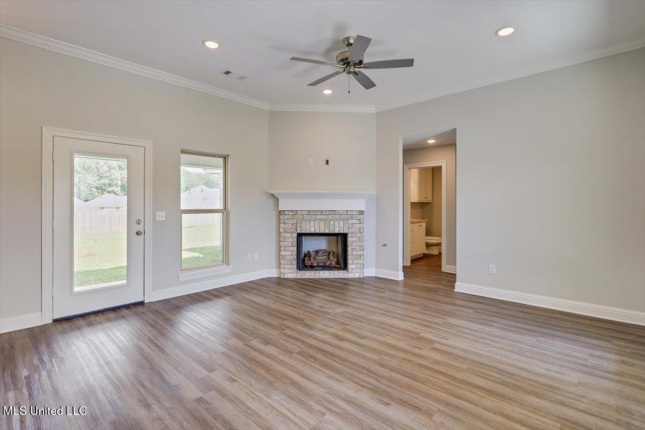 114 Bailey Cove Canton, MS 39046 - Photo 4 of 27 04-114 Bailey Cv