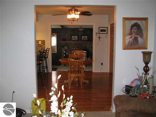 3245 East River Road Mount Pleasant, MI 48858 - Photo 15 of 29 1747332-14.JPG
