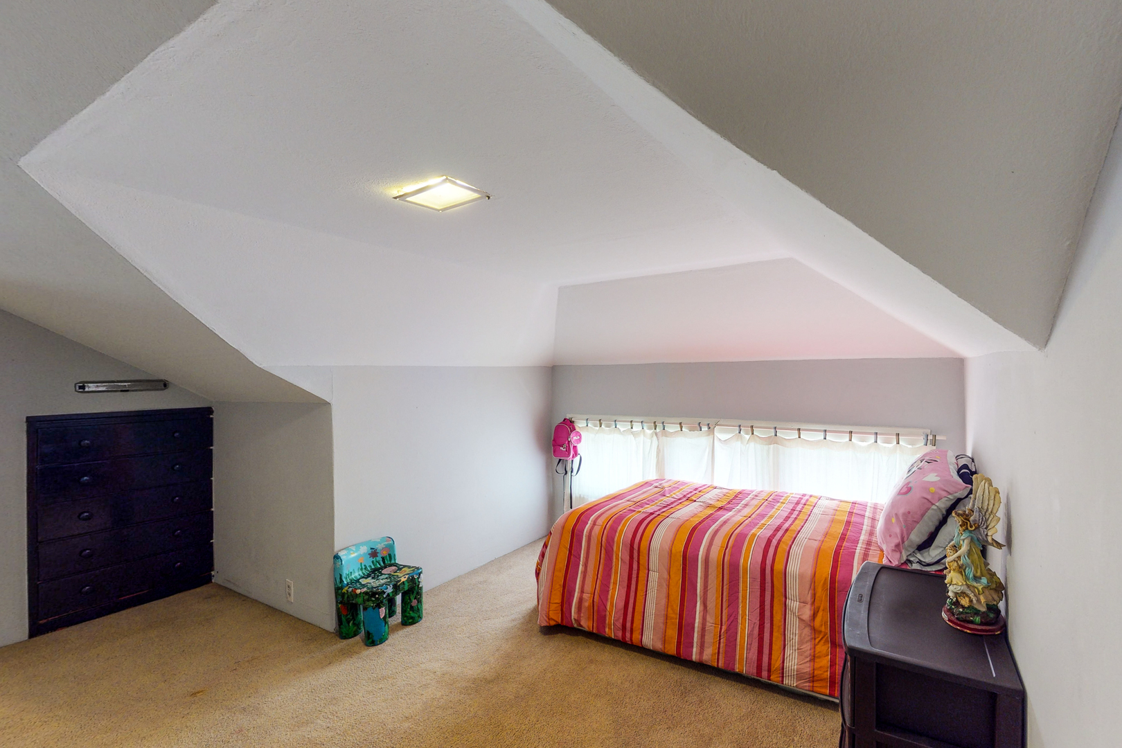 658 Linden Avenue Elgin, IL 60120 - Photo 19 of 28 a bedroom with a bed and a closet