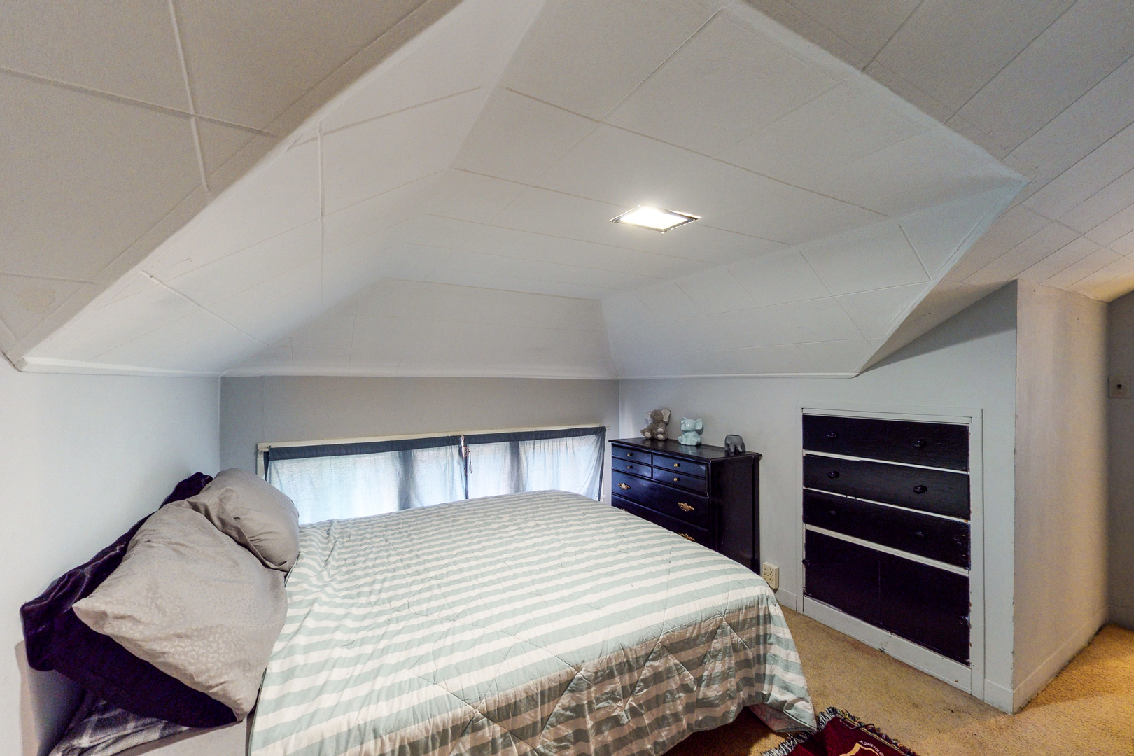658 Linden Avenue Elgin, IL 60120 - Photo 21 of 28 a bedroom with a bed and cabinets