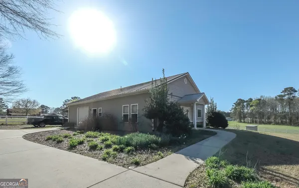 $749,900 | 98 Sweet Briar Lane, Carrollton, GA 30117