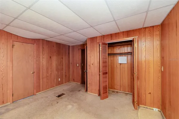 a view of an empty room and window