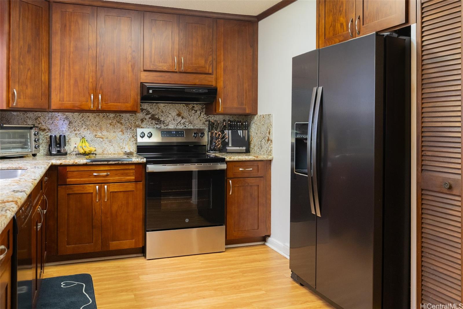 176 Kuulei Road Kailua, HI 96734 - Photo 5 of 24