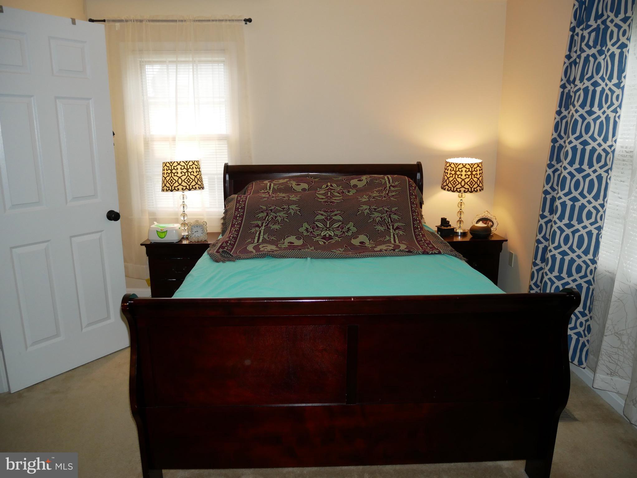 8031 Edinburgh Drive Springfield, VA 22153 - Photo 12 of 17 Bedroom (Master)