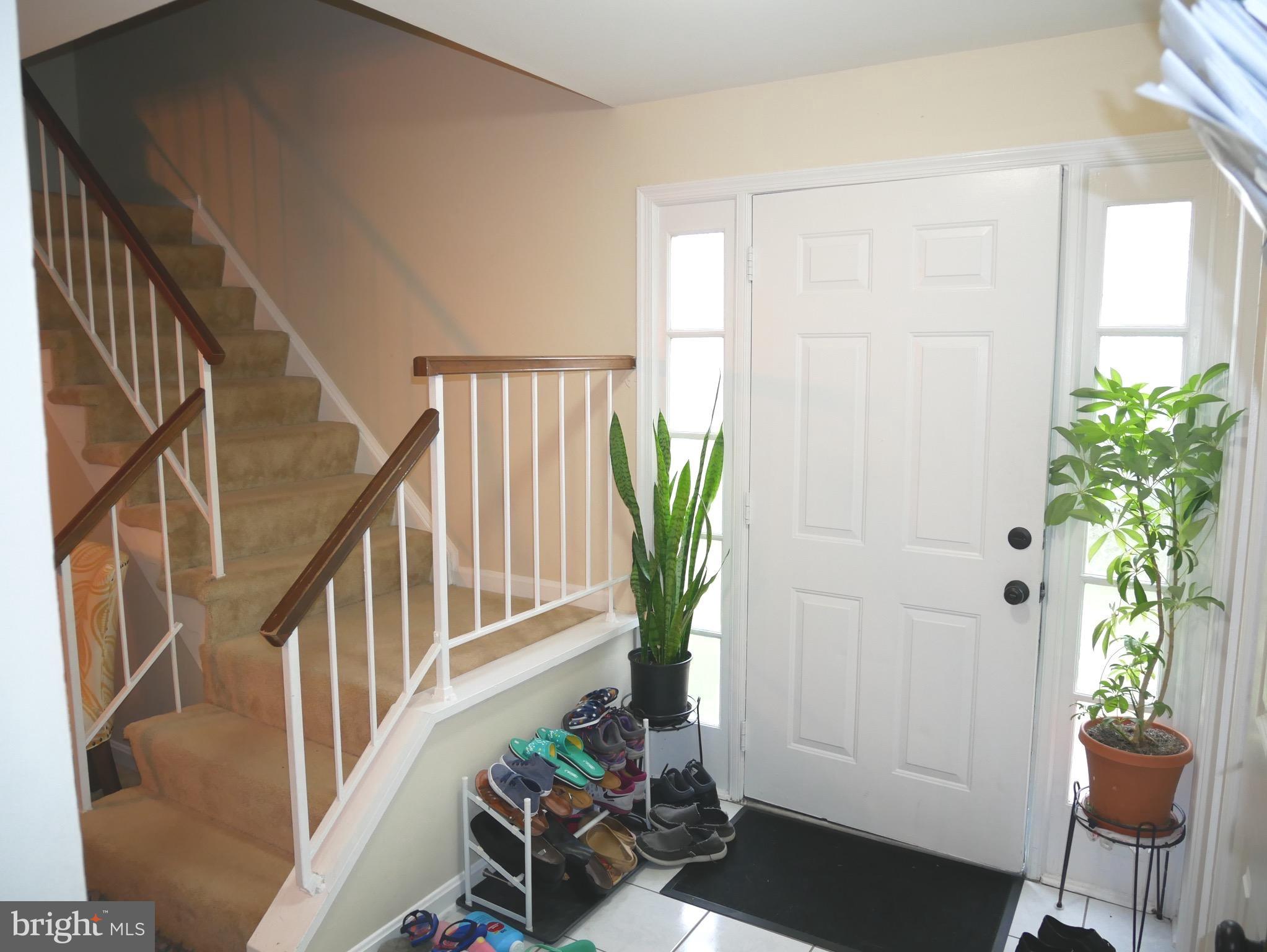 8031 Edinburgh Drive Springfield, VA 22153 - Photo 16 of 17 Interior (General)