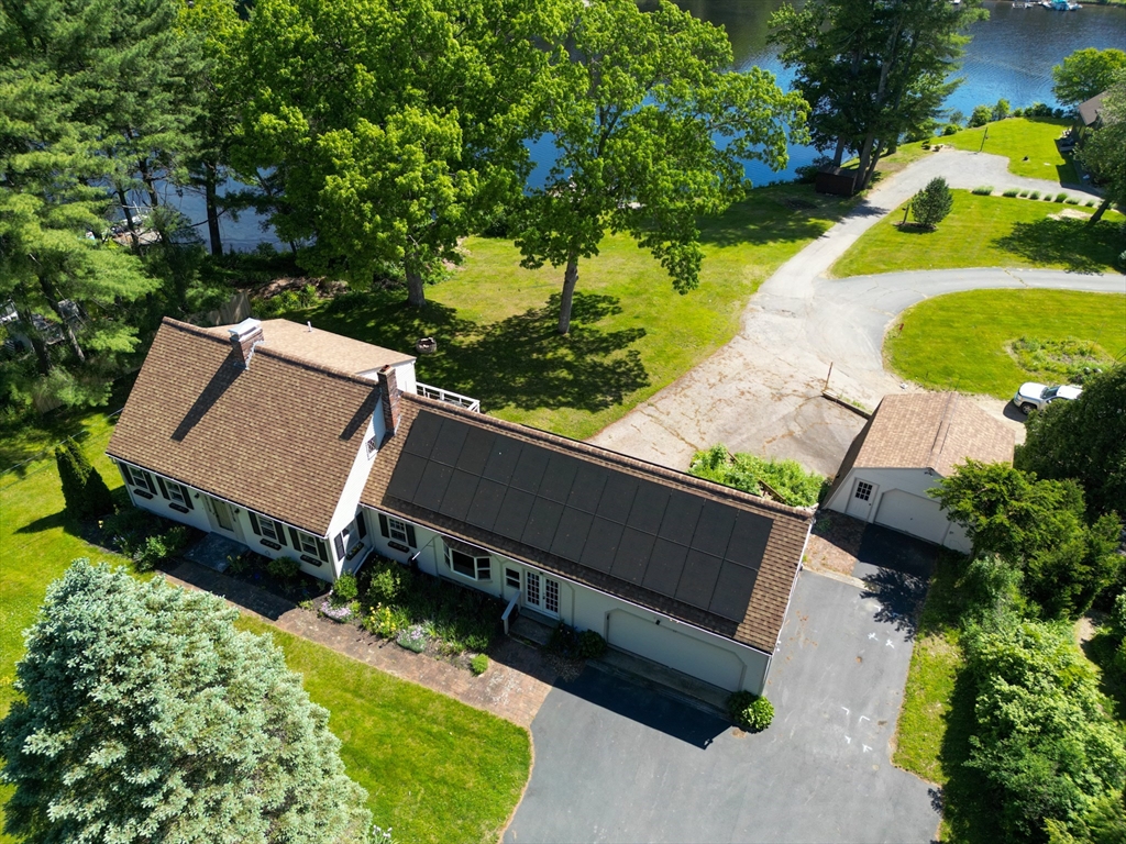 57 Shore Road North Brookfield, MA 01535 - Photo 4 of 40