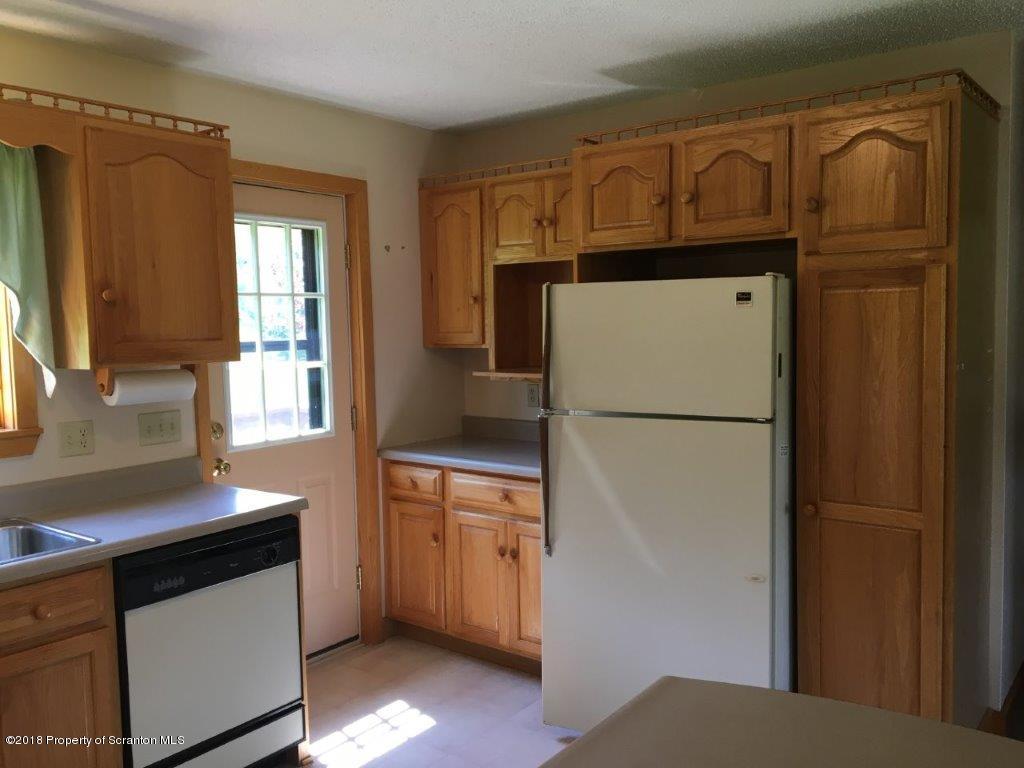 221 Oxbow Road Union Dale, PA 18470 - Photo 15 of 33 Gallery Image 15