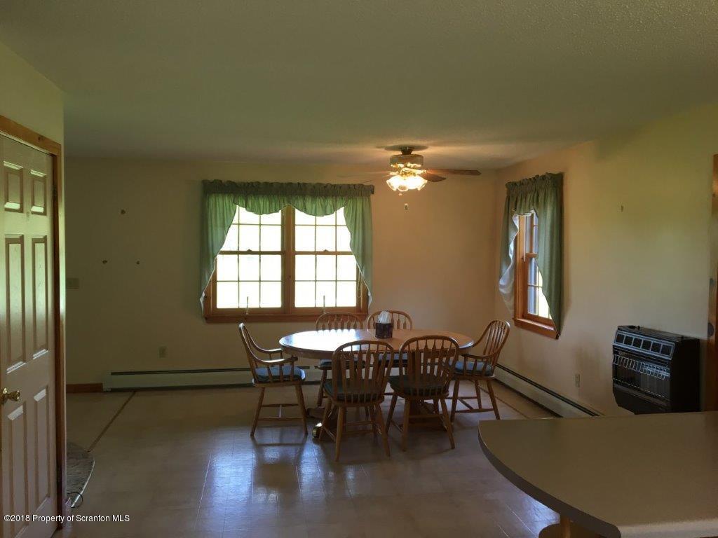 221 Oxbow Road Union Dale, PA 18470 - Photo 17 of 33 Gallery Image 17