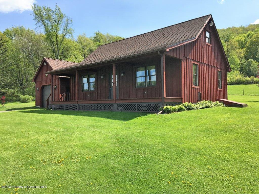 221 Oxbow Road Union Dale, PA 18470 - Photo 2 of 33 Gallery Image 2