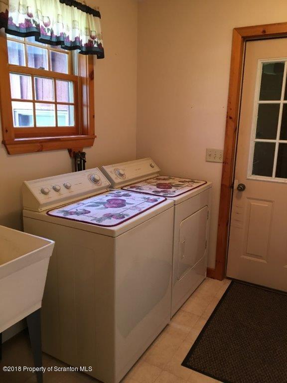 221 Oxbow Road Union Dale, PA 18470 - Photo 21 of 33 Gallery Image 21