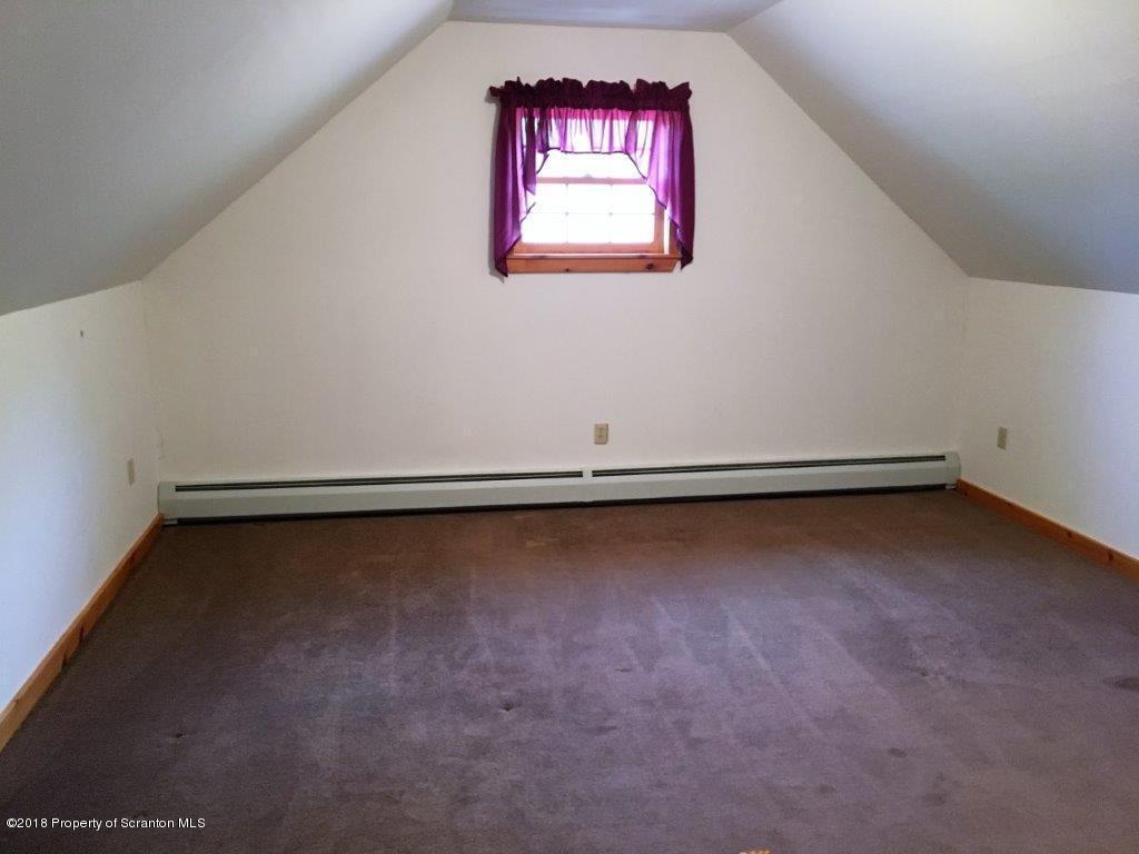 221 Oxbow Road Union Dale, PA 18470 - Photo 25 of 33 Gallery Image 25