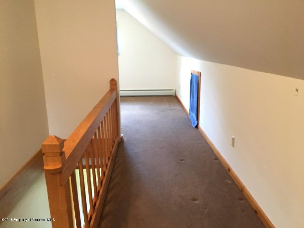 221 Oxbow Road Union Dale, PA 18470 - Photo 27 of 33 Gallery Image 27