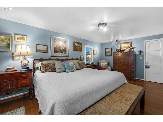 $599,000 | 911 1st Avenue, Seaside, OR 97138