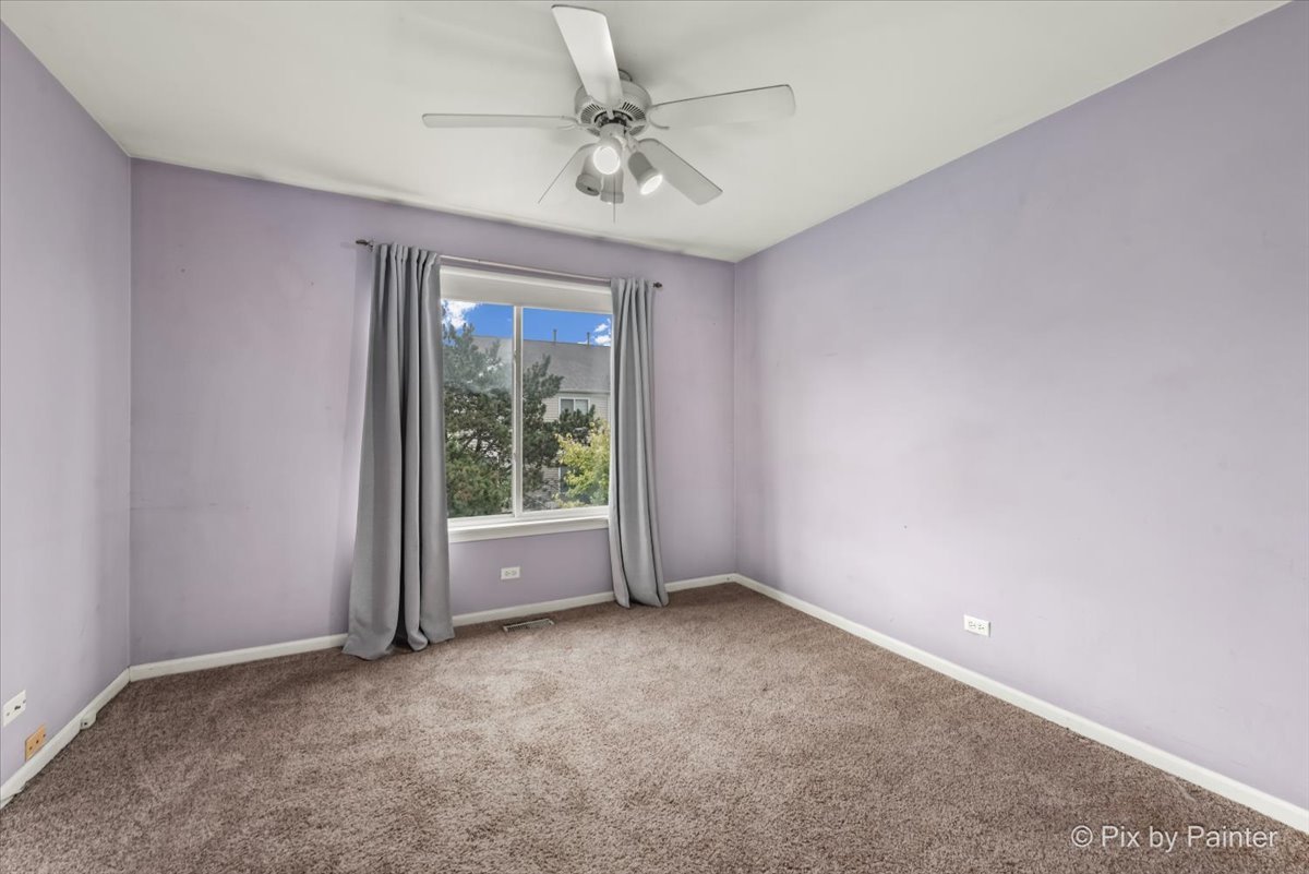 1661 Spaulding Road Bartlett, IL 60103 - Photo 12 of 37 Gallery Image 12