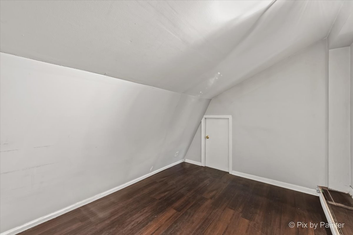 1661 Spaulding Road Bartlett, IL 60103 - Photo 20 of 37 Gallery Image 20