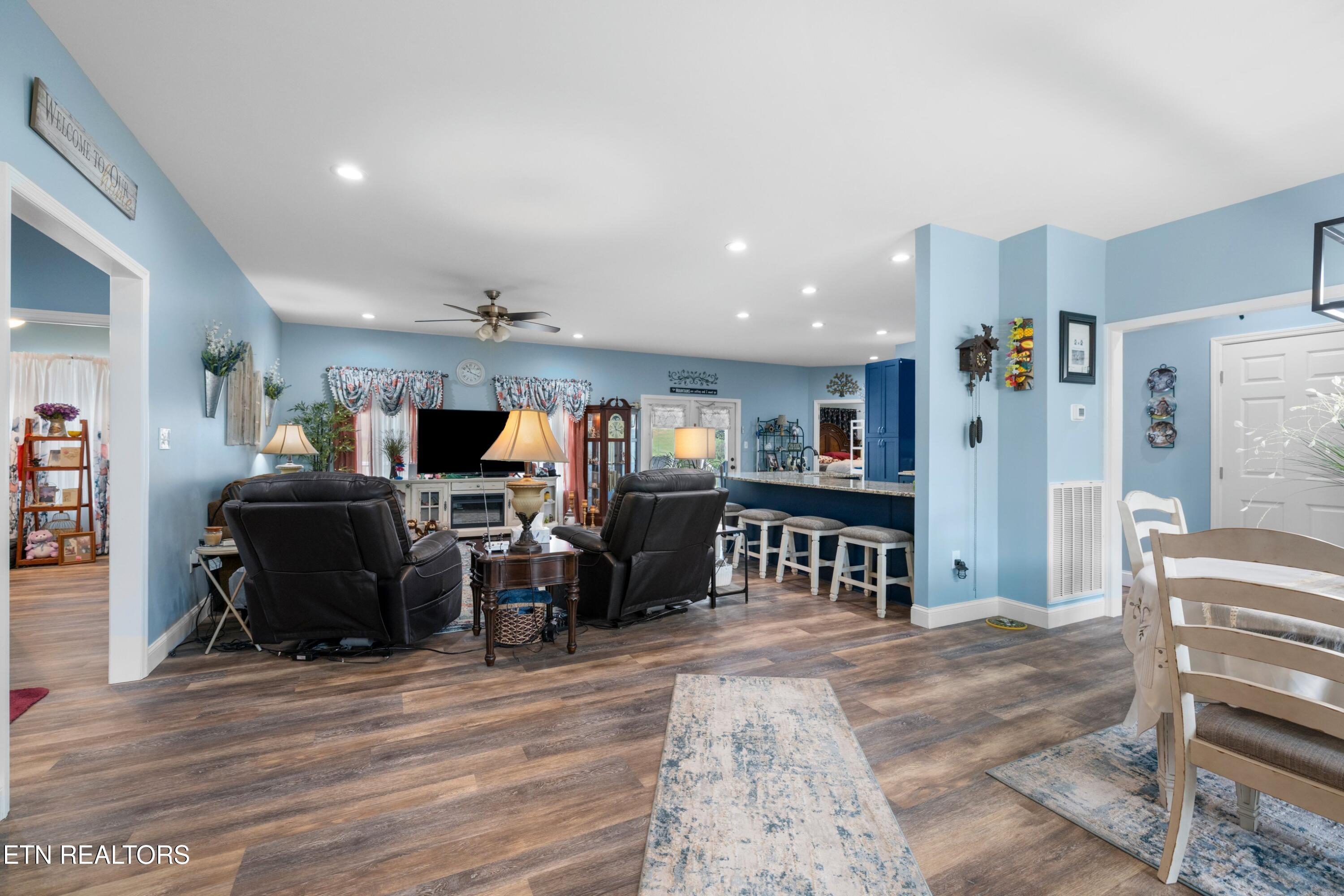 670 Jones-Franklin Road Morristown, TN 37813 - Photo 6 of 37 006-670JonesFranklinRoad-Morristown-TN-3