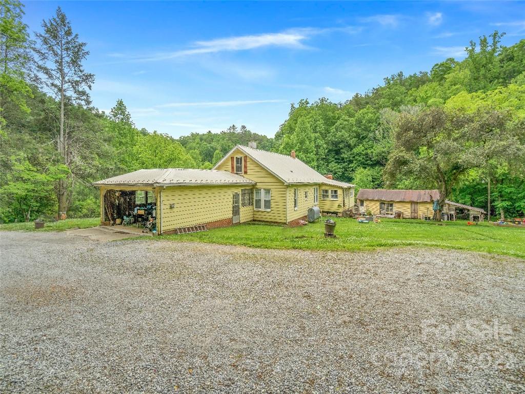 1782 Enola Road Morganton, NC 28655 - Photo 21 of 48 Gallery Image 21