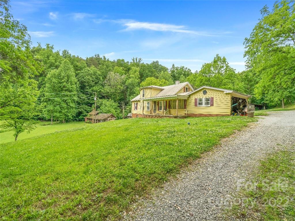 1782 Enola Road Morganton, NC 28655 - Photo 3 of 48 Gallery Image 3